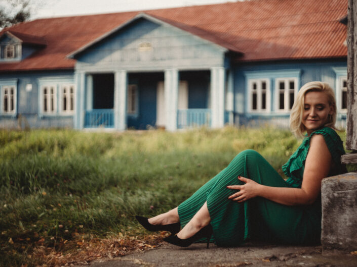 Sesja portretowa Agnieszki na osiedlu Przyjaźń, na warszawskim Bemowie